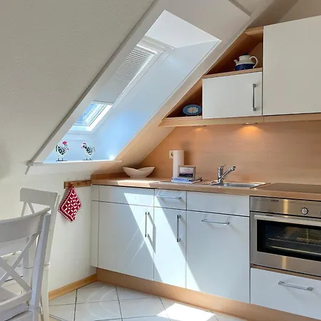 Ms Stoertebecker, Sandwall Wyk auf Föhr